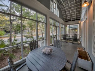 Furniture in Screened Lanai